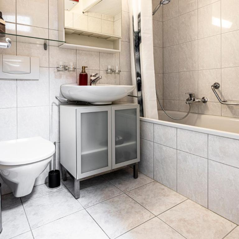 Studio mit separater Küche Mitten in Davos - Apartment mit 1 Schlafzimmer - 3