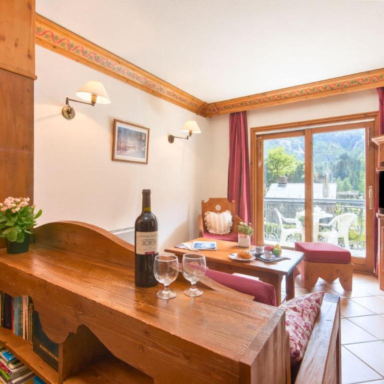 Le Cristal GM11 Mountain View, Pool, Private Sauna & Parking - Happy Rentals - Appartement avec Balcon - 13