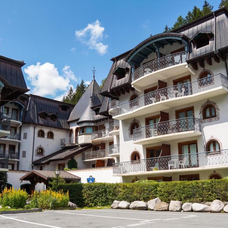 Le Cristal Lognan 8 Mountain View & Free WiFi - Happy Rentals - Apartment with Balcony - 6