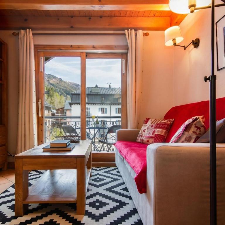 Le Cristal Lognan 8 Mountain View & Free WiFi - Happy Rentals - Apartment with Balcony - 12