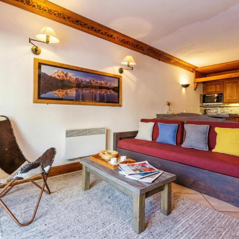 Le Cristal GM7 Mountain View, Pool, Private Sauna & Parking - Happy Rentals - Appartement avec Balcon - 16