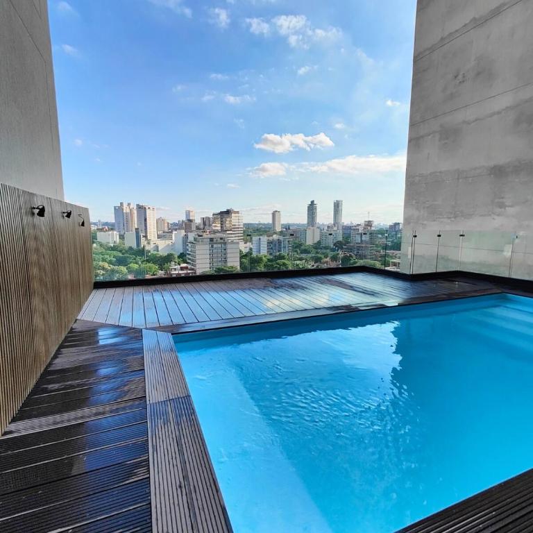 Modern Studio with King Bed and WiFi - One-Bedroom Apartment - 14