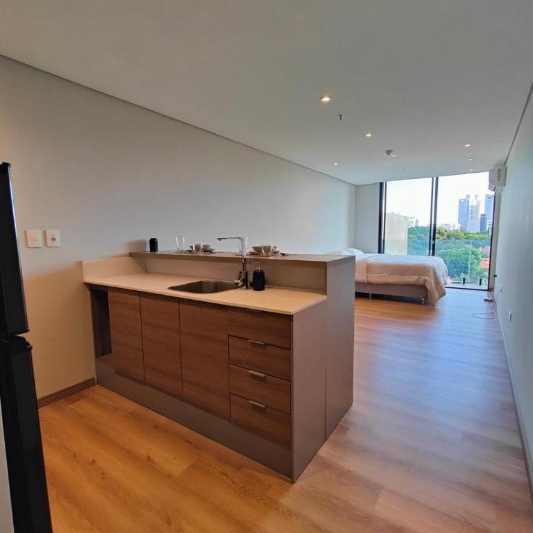 Modern Studio with King Bed and WiFi - One-Bedroom Apartment - 15