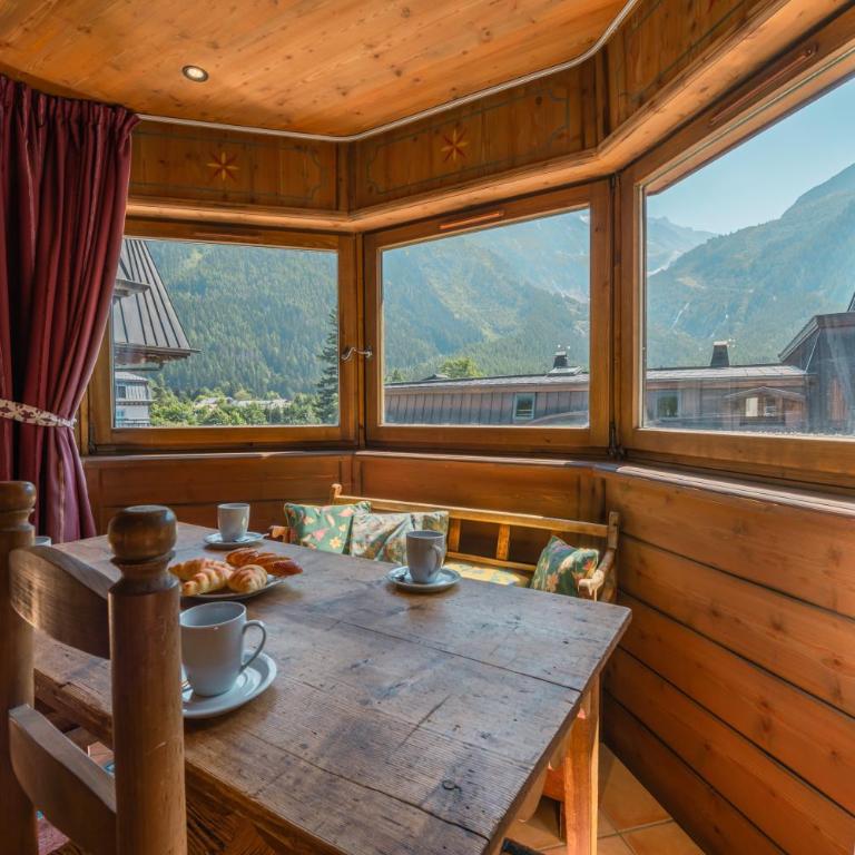Le Cristal MB13 Mountain View, Pool, Parking & Free WiFi - Happy Rentals - Deluxe Apartment - 25