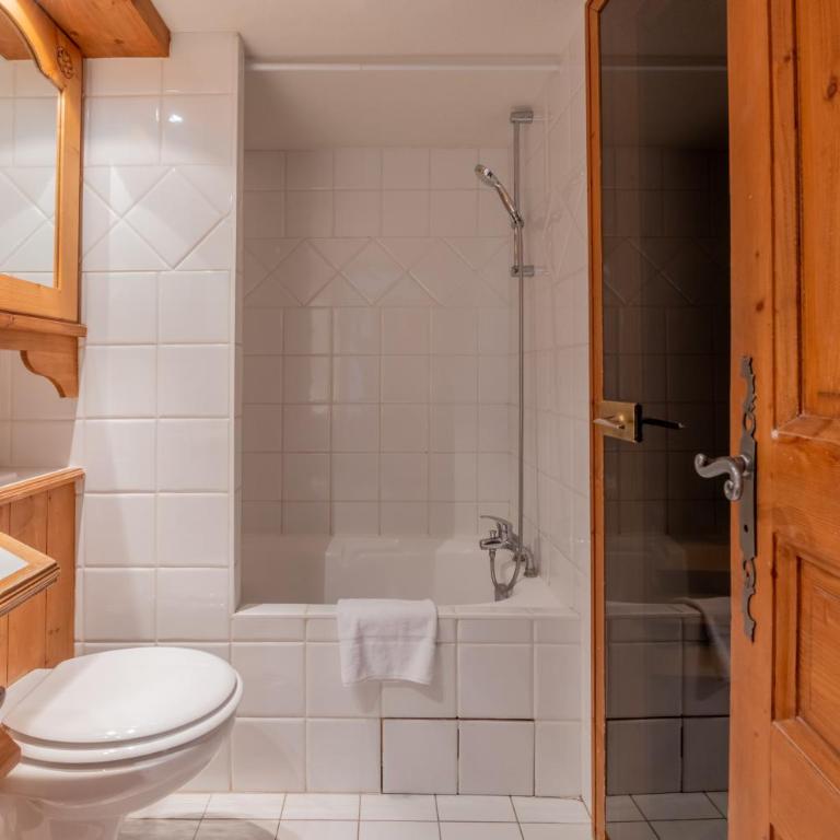 Le Cristal GM20 Mountain View, Pool, Private Sauna & Parking - Happy Rentals - Apartment with Balcony - 22