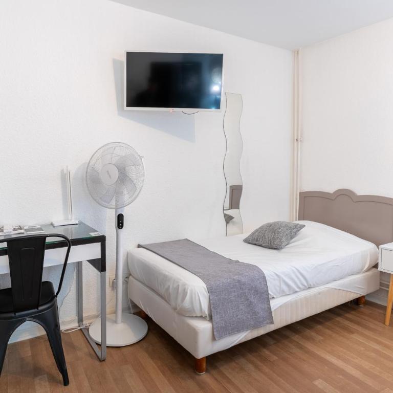 EtC...Hôtel - Strasbourg Hyper Centre - Chambre Triple - 11