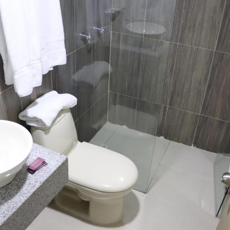 Hotel Novús,Turismo,Colombia,Medellín,Laureles,Estadio - Family Room with Private Bathroom - 11