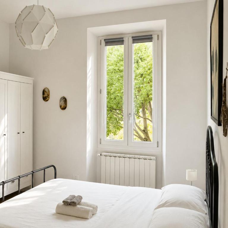 Natures Retreat - Private Room - Near Florence Center - Double or Twin Room - 6