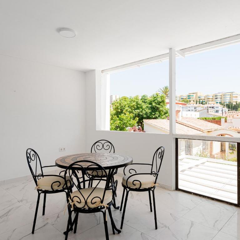 Villa Selvetta Puerto Marina - Villa con piscina privada - 14