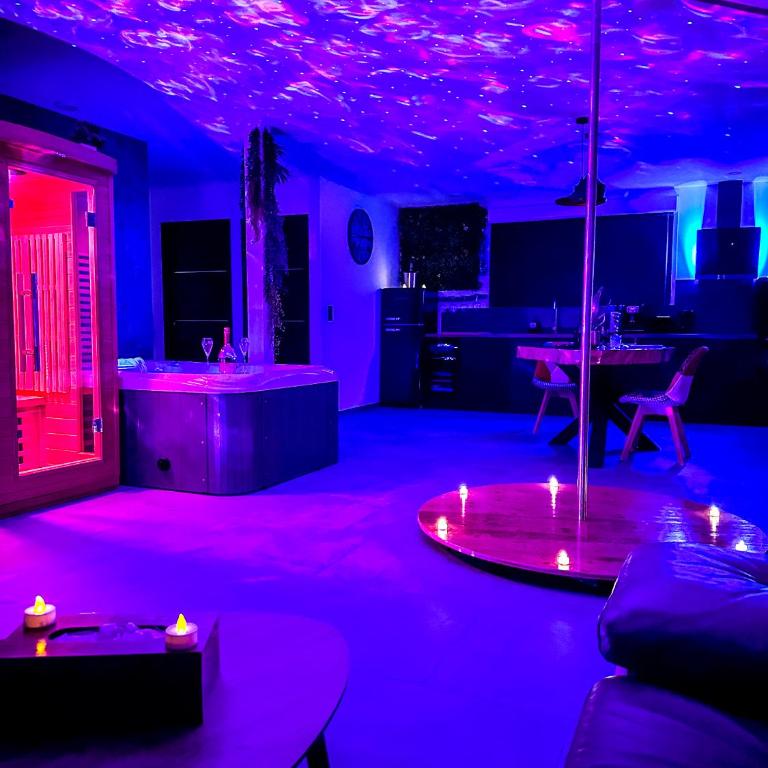 Love room jacuzzi La Villa Des Charmes - Villa 1 Chambre - 1