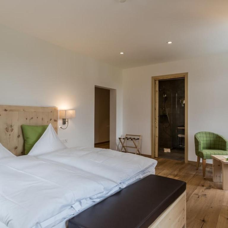 Meisser Hotel "superior" - Doppelzimmer mit Balkon und Bergblick - 5