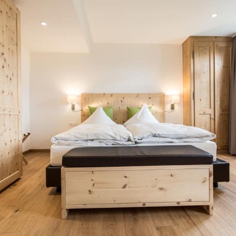 Meisser Hotel "superior" - Doppelzimmer mit Bergblick - 7