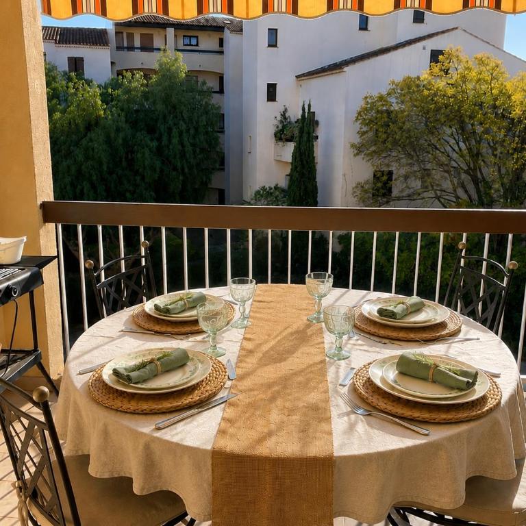 Appartement T2 avec piscine - One-Bedroom Apartment - 8