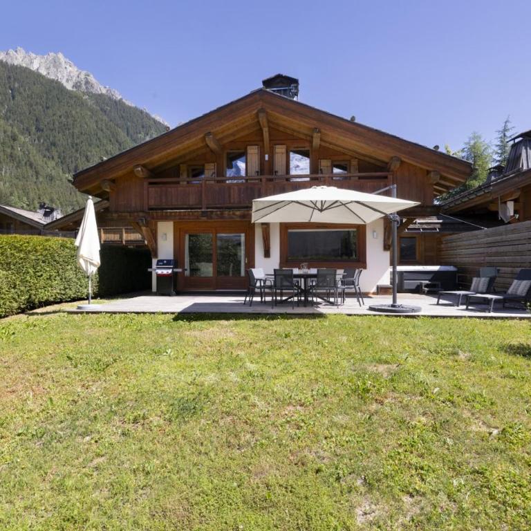 Folettes Chalet 4CH Jardin Vue Cheminee Jacuzzi - Chalet - 38