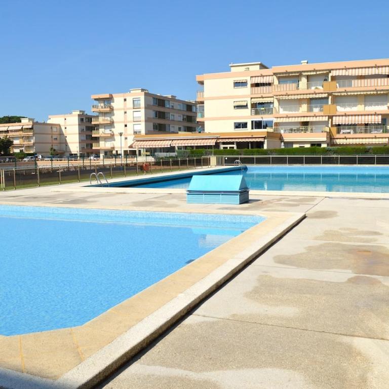 Appartement 3P avec piscine - Appartement - 1