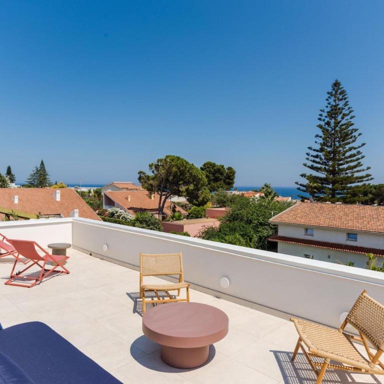 Villa with Private Saltwater Pool Near The Beach - Three-Bedroom Villa - 16