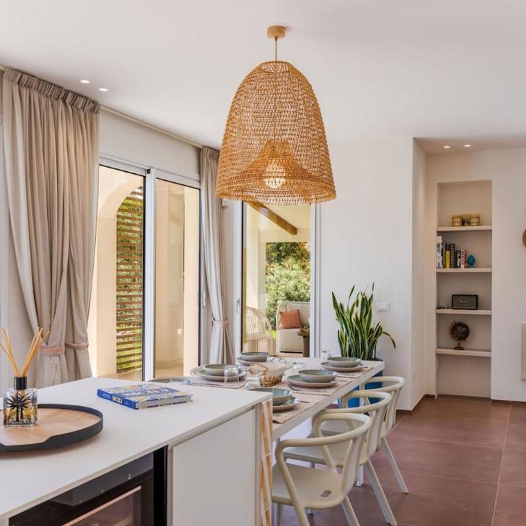 Villa with Private Saltwater Pool Near The Beach - Three-Bedroom Villa - 68