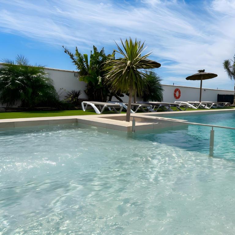 Precioso apartamento con piscina compartida garaje gratis y terraza privada - Appartamento - 1