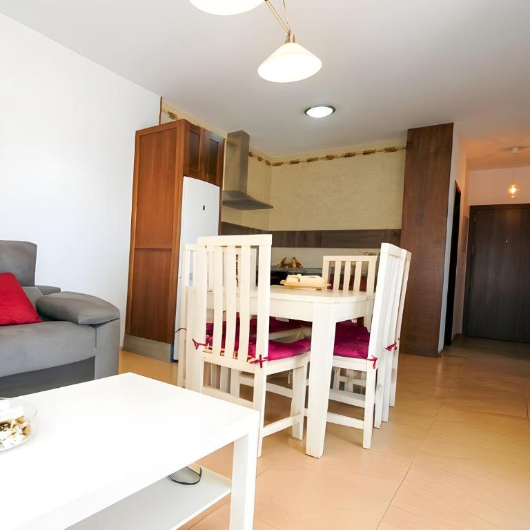 Precioso apartamento con piscina compartida garaje gratis y terraza privada - Appartamento - 4