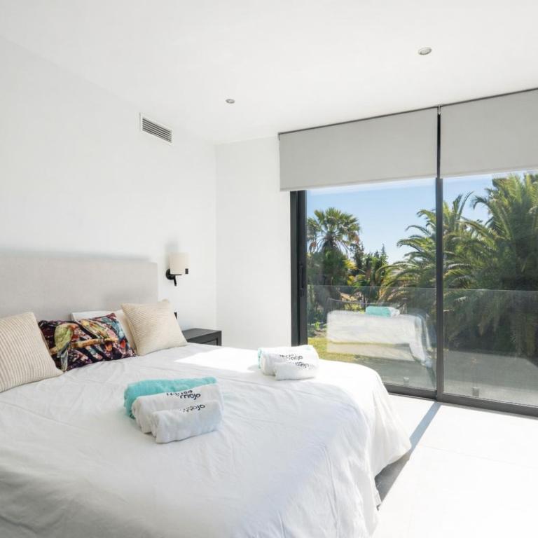Villa Karma -Elegant Villa with Pool, Garden & Mul - Villa - 20