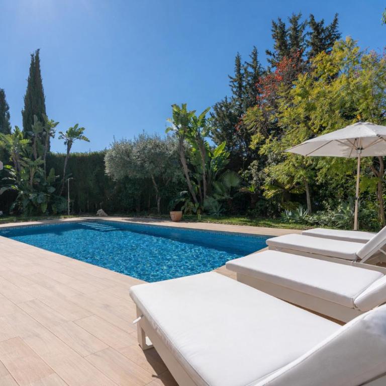 Villa Karma -Elegant Villa with Pool, Garden & Mul - Villa - 35