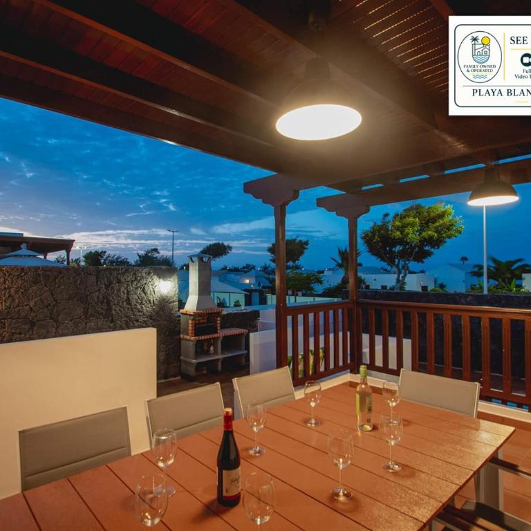 Stylish 6 Bedroom Villa Princesa - Hot Tub - Heated Pool - Near Beach & Waterparks - Villa - 6