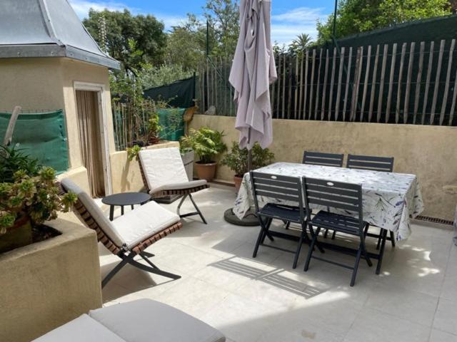 T1 Bis proche des plages de Magaud et Méjean - Apartment mit 1 Schlafzimmer - 14