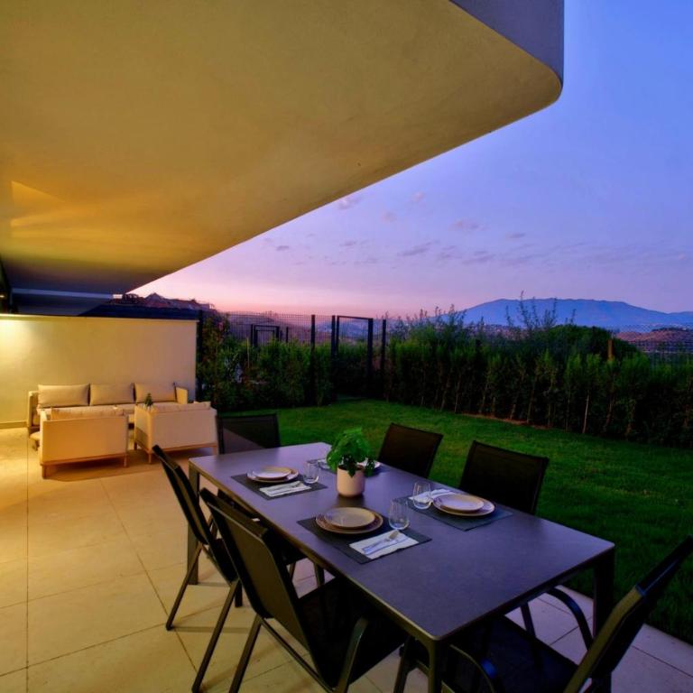 Bahia Golf Retreat Garden Pool & Gym La Cala - Apartamento Deluxe de 2 dormitorios con vistas al jardín - 1