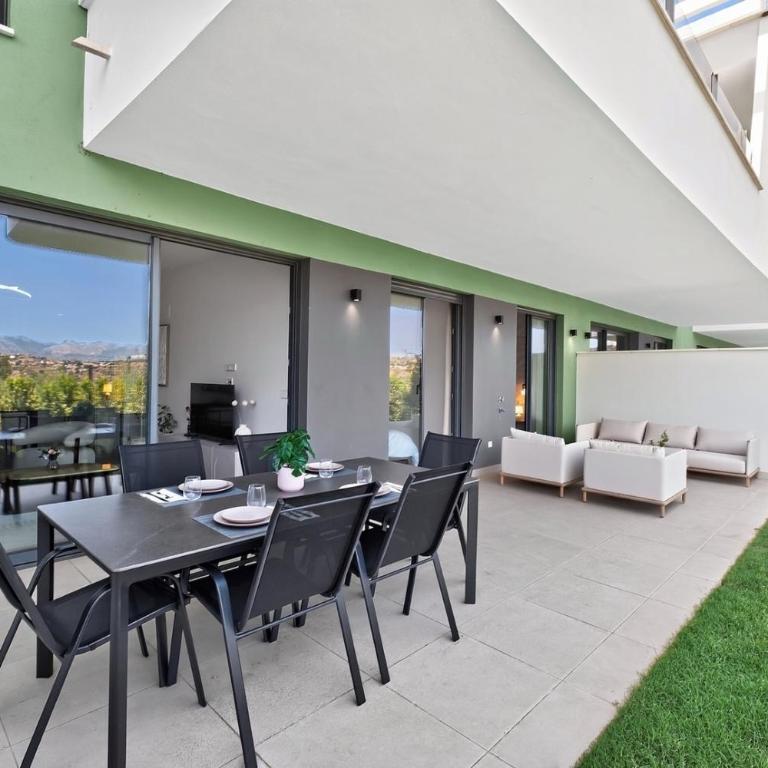 Bahia Golf Retreat Garden Pool & Gym La Cala - Apartamento Deluxe de 2 dormitorios con vistas al jardín - 3