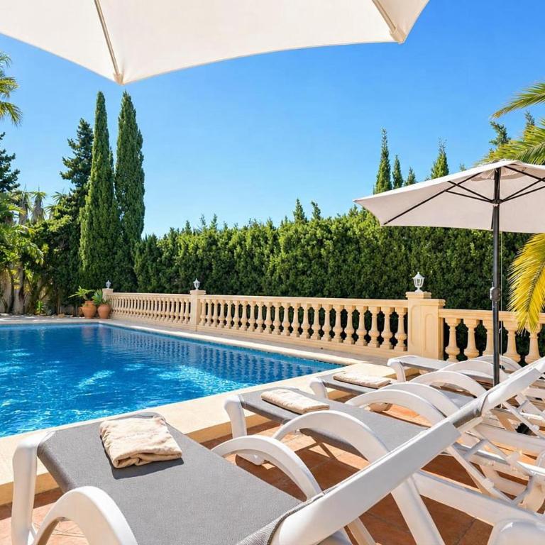 Villa Hermosa by Aguilarent - Villa - 4