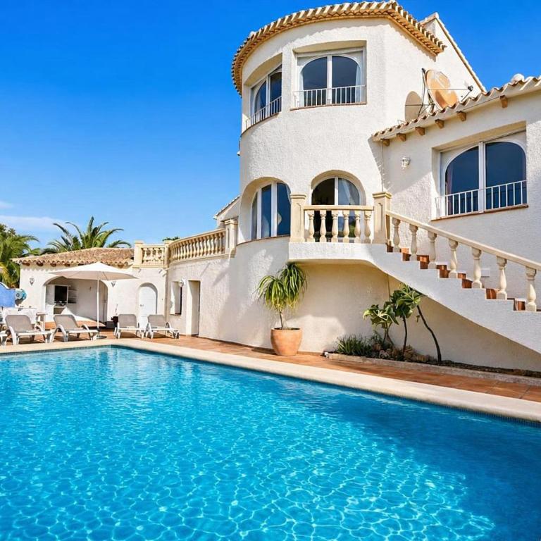 Villa Hermosa by Aguilarent - Villa - 1