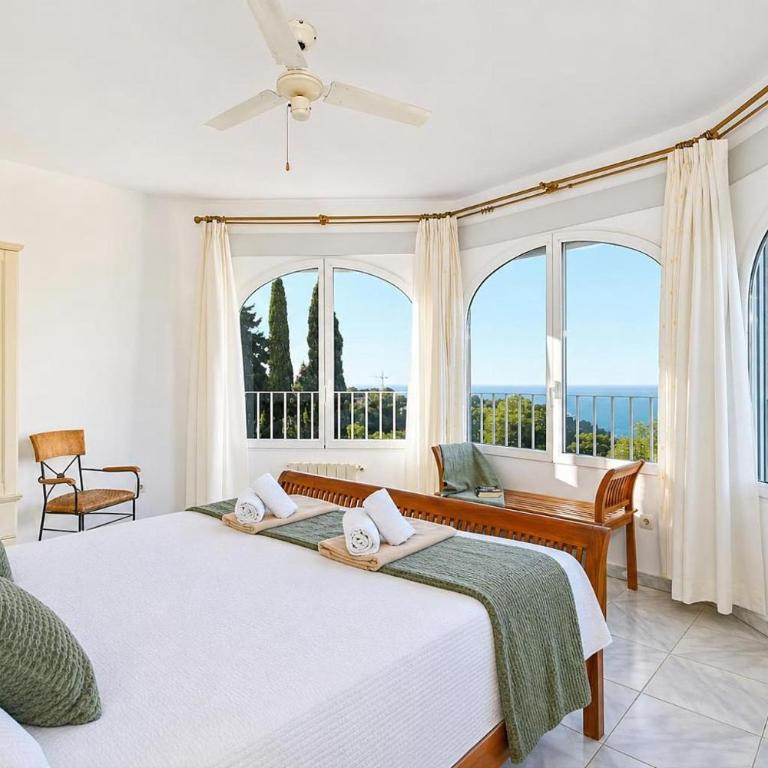 Villa Hermosa by Aguilarent - Villa - 28