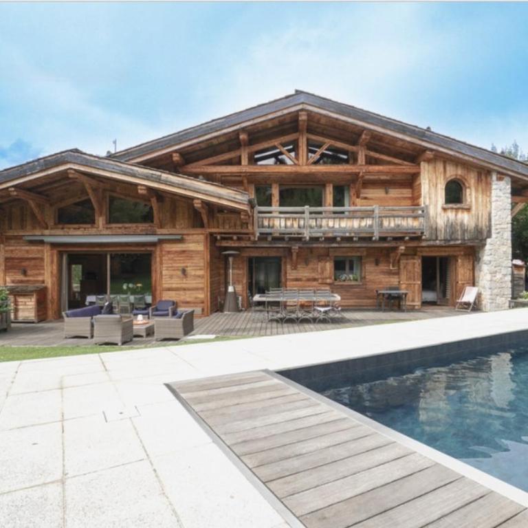 Nice chalet balcony view all within walking distance - Maison de Vacances - 1