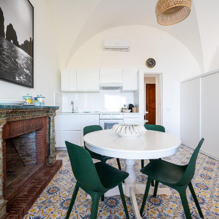 Casa dei Sogni - nel Cuore di Capri - Appartamento con 2 Camere da Letto e Vista Mare - 48
