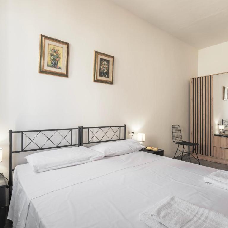 Charming Suite Santa Croce x3, AC & fast Wi-Fi - One-Bedroom Apartment - 5
