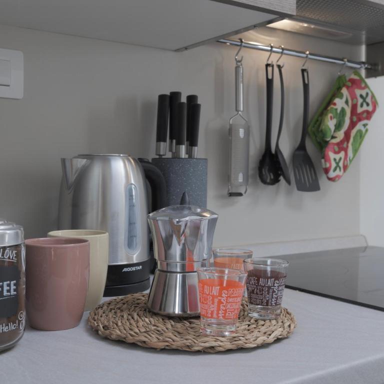 Charming Suite Santa Croce x3, AC & fast Wi-Fi - One-Bedroom Apartment - 7