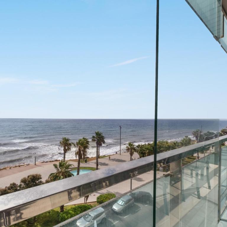 Sea Side Purísima - Three-Bedroom Apartment with Water View - 33