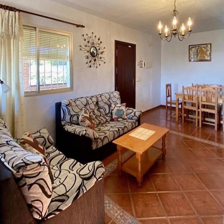 Villa Antonio, Private Pool,A C, Parking, BBQ - Casa de 3 dormitorios - 32