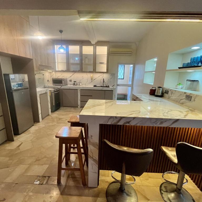 Spacious Private Apartment 2 Bedrooms Full PB Laundry Patio - Apartamento de 2 dormitorios - 26