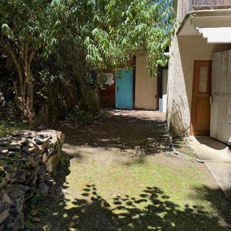 La maison de Luchon, jardin parking et proche du centre - Maison 2 Chambres - 2