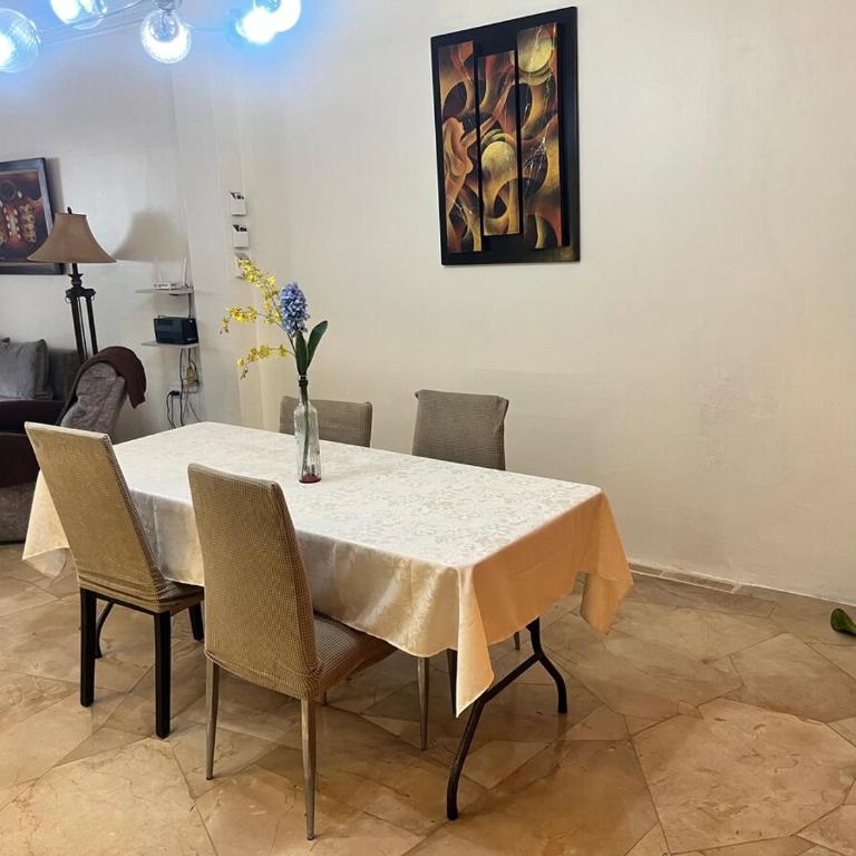 Spacious Private Apartment 2 Bedrooms Full PB Laundry Patio - Apartamento de 2 dormitorios - 38