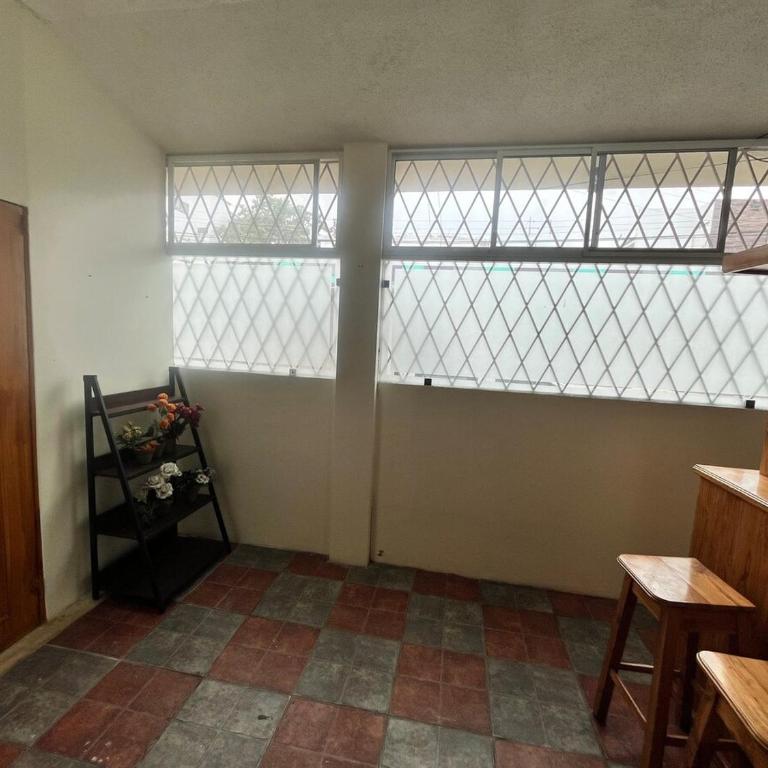 Spacious Private Apartment 2 Bedrooms Full PB Laundry Patio - Apartamento de 2 dormitorios - 46