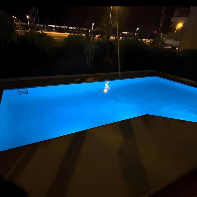 Appart - Piscine et vue sur le port - Maison 2 Chambres - 1