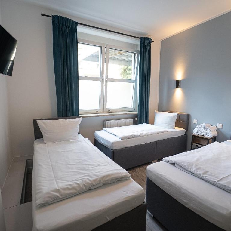 LUXOMES: Aparthotel Nürnberg Zentrum Süd - Estudio Triple Estándar - 11