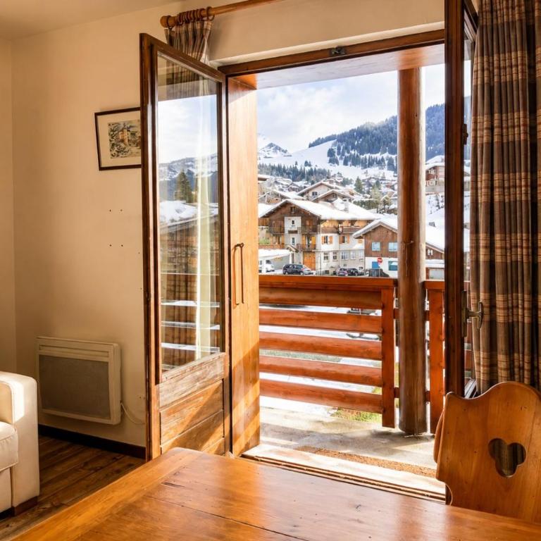 T2 5min Centre - Parking privé - Les Roches Fleuries - Megève - Two-Bedroom Apartment - 10