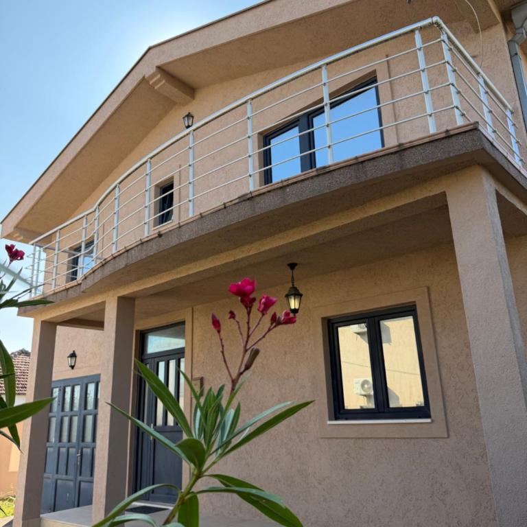 Hana House - Kuća sa 4 Spavaće Sobe - 1
