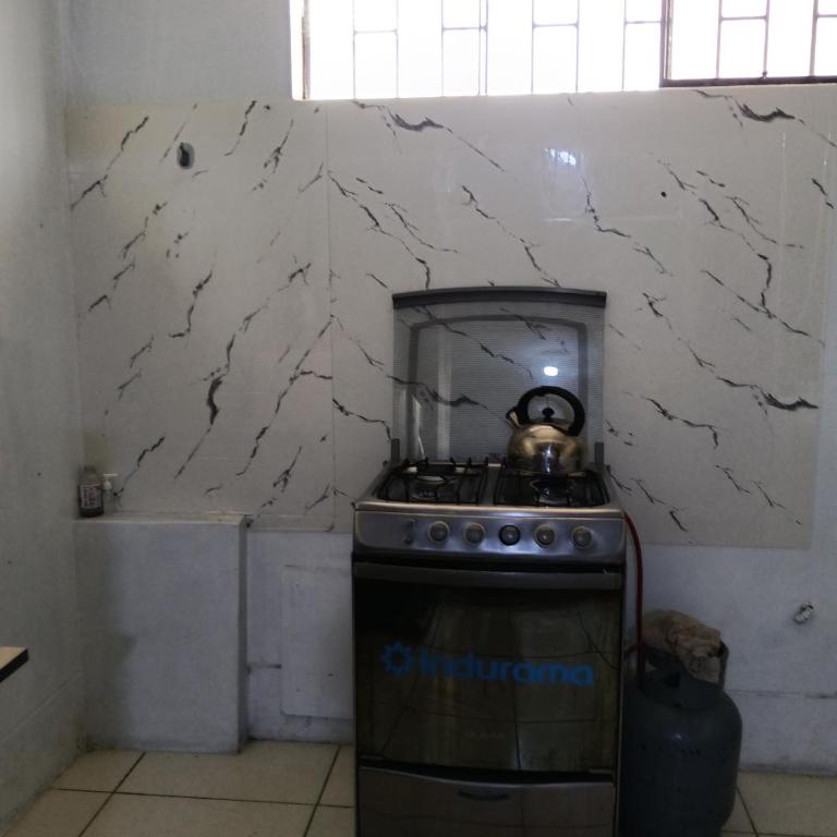 Cerca al aeropuerto - Apartamento de 1 dormitorio - 4