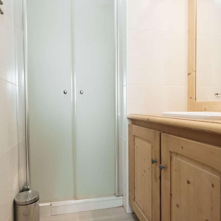 "Superbe Appartement 8/10 pers, 105m², Centre Station, Accès Direct Pistes" - Appartement 4 Chambres - 12