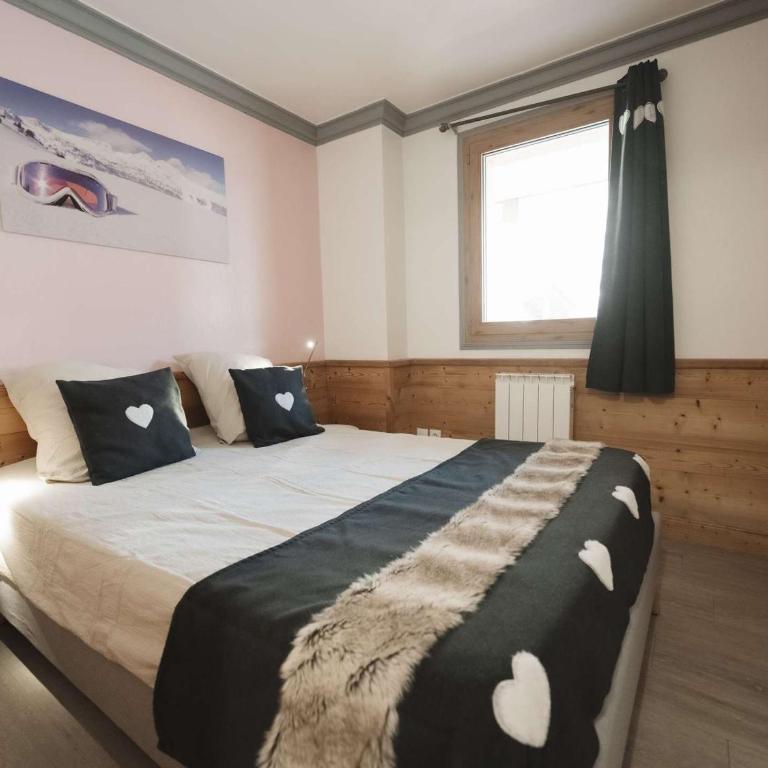 "Superbe Appartement 8/10 pers, 105m², Centre Station, Accès Direct Pistes" - Appartement 4 Chambres - 13