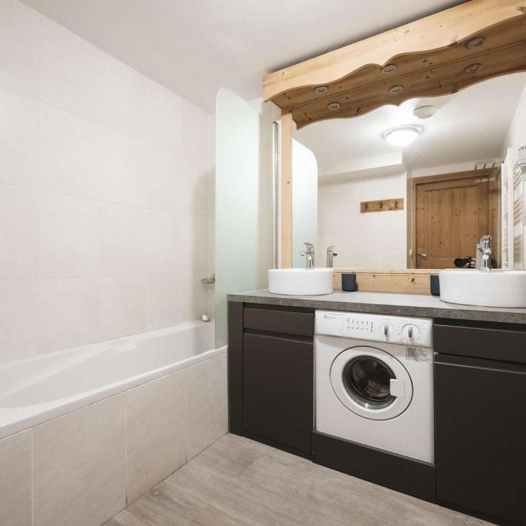 "Superbe Appartement 8/10 pers, 105m², Centre Station, Accès Direct Pistes" - Appartement 4 Chambres - 16